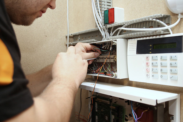 Impianti Allarme - Elettricista Bergamo